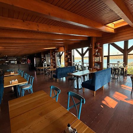 Lifeharbour Limanu Hotel Bagian luar foto