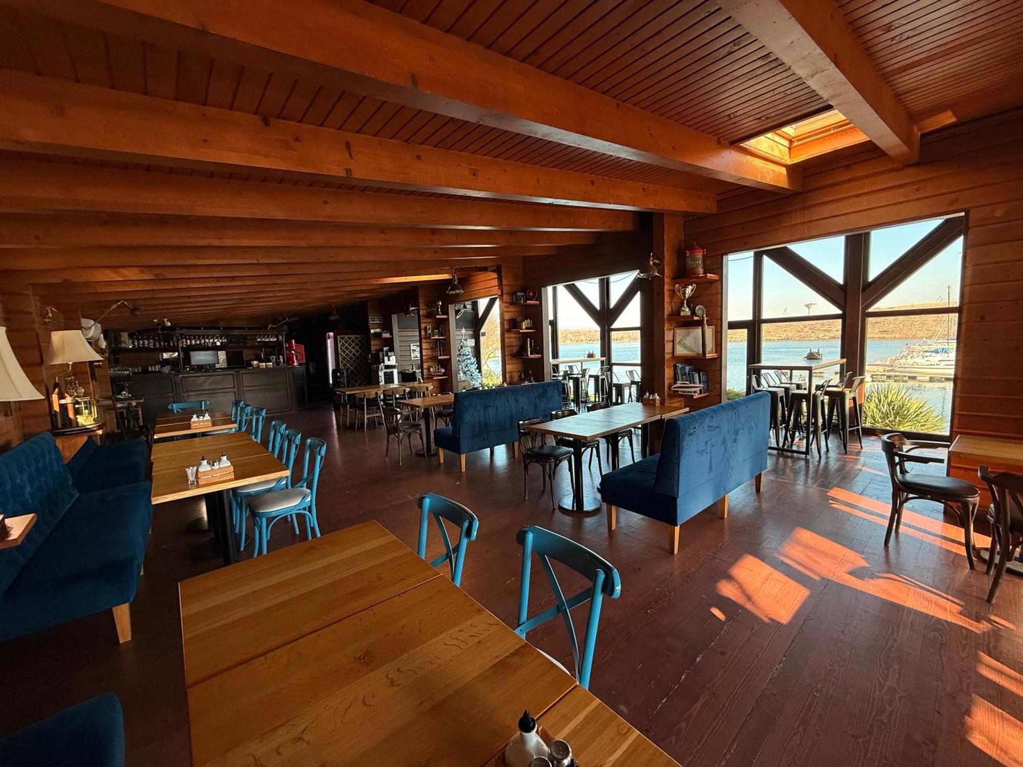 Lifeharbour Limanu Hotel Bagian luar foto